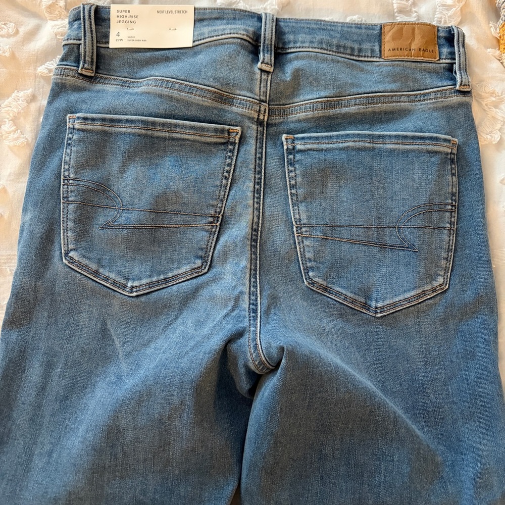 BRAND NEW - American Eagle Outfitters Skinny Jeans